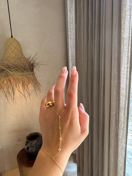 Stella Hand Chain- Gold